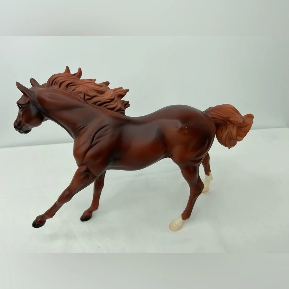 Breyer‎ Model #665 American Quarter Horse Stallion Retired 2008